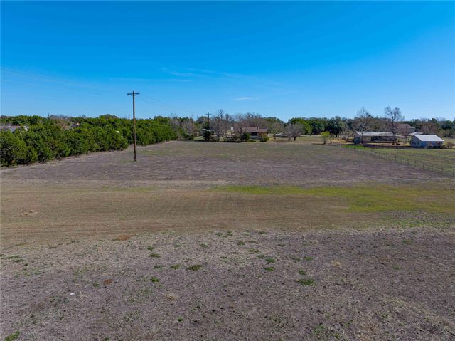 830 Live Oak TRL, Liberty Hill, TX 78642