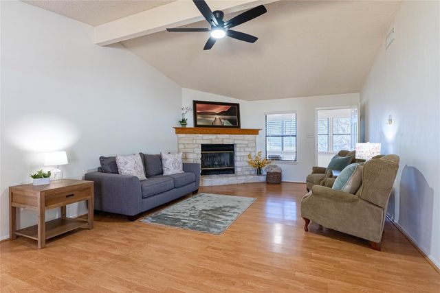 830 Live Oak TRL, Liberty Hill, TX 78642