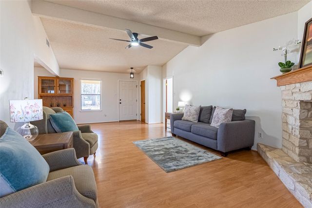 830 Live Oak TRL, Liberty Hill, TX 78642