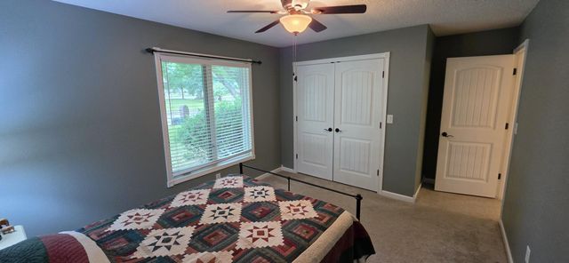 6863 W Cactus Street, Springfield, MO 65803