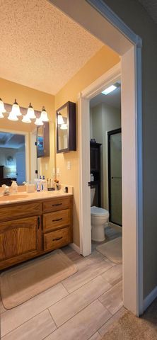 6863 W Cactus Street, Springfield, MO 65803