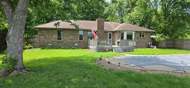 6863 W Cactus Street, Springfield, MO 65803