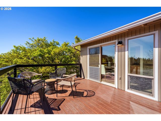 11830 Se HOBART Ct, Happy Valley, OR 97086