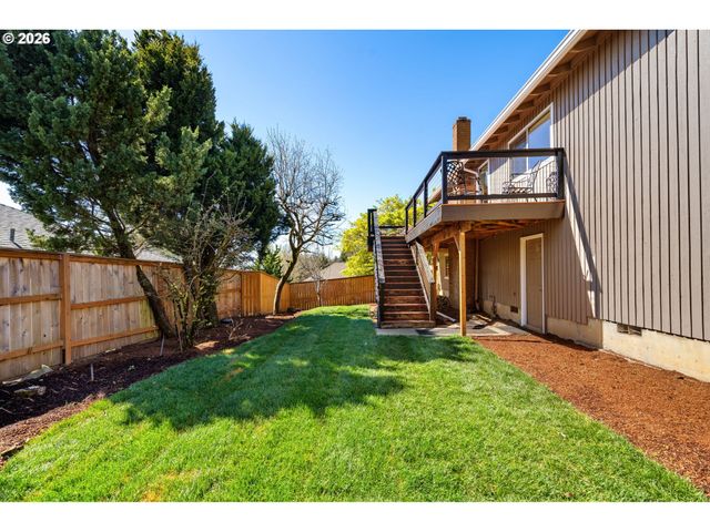 11830 Se HOBART Ct, Happy Valley, OR 97086