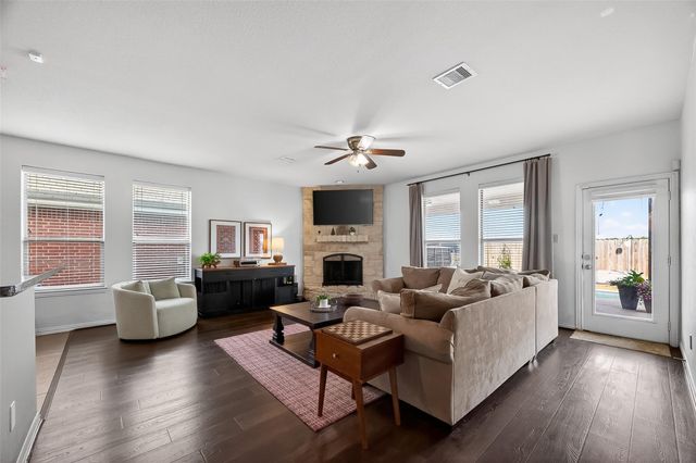 4305 Dave Alvin Drive, Deer Park, TX 77536