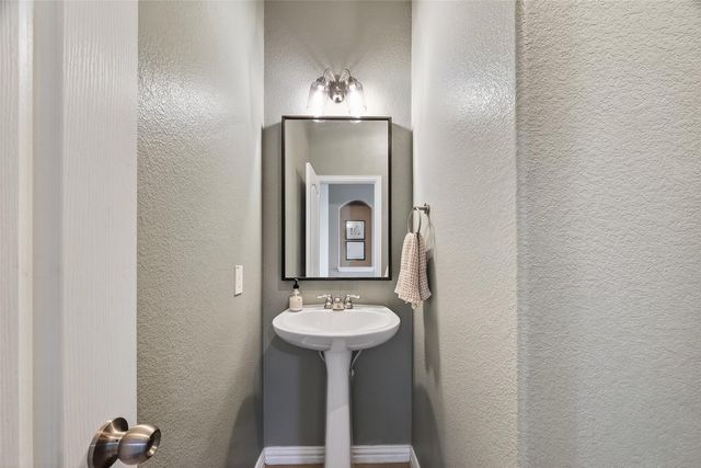 4305 Dave Alvin Drive, Deer Park, TX 77536