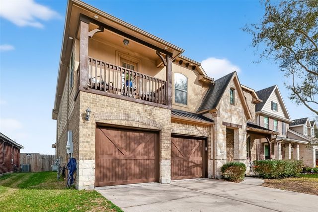 4305 Dave Alvin Drive, Deer Park, TX 77536