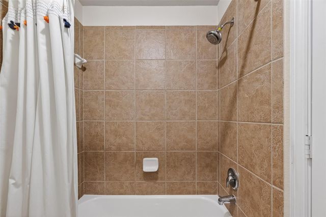 4305 Dave Alvin Drive, Deer Park, TX 77536