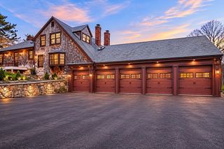 215A Sohier St A, Cohasset, MA 02025
