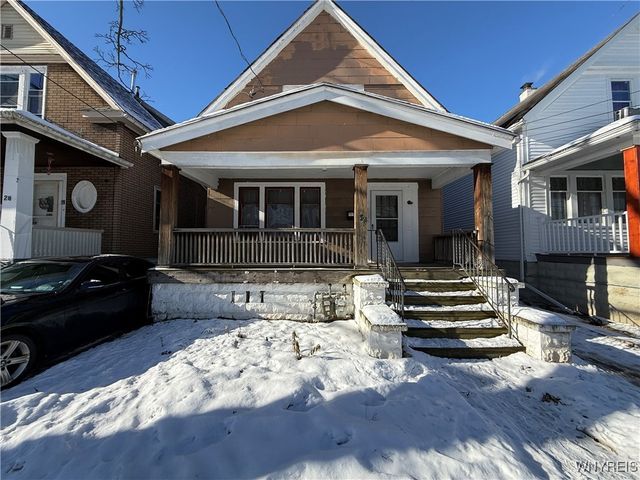 32 Roslyn Street, Buffalo, NY 14211