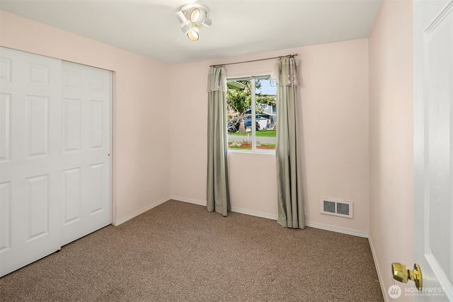 12319 415 Avenue SE, North Bend, WA 98045