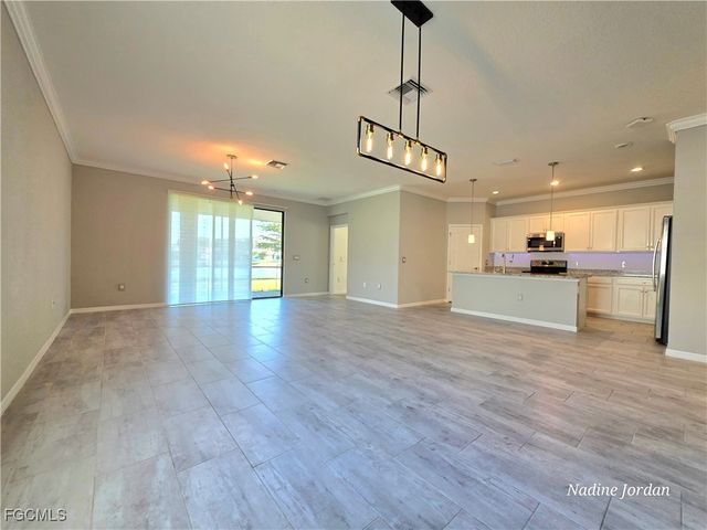 11559 Shady Blossom DR, Fort Myers, FL 33913