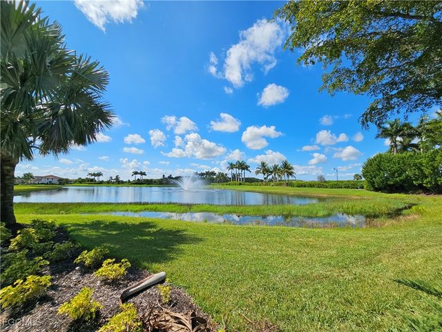 11559 Shady Blossom DR, Fort Myers, FL 33913