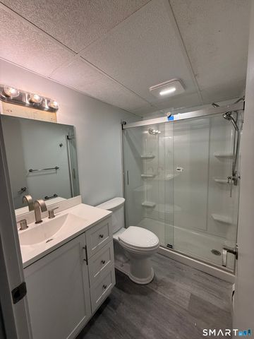 388 South Main Street 23, Seymour, CT 06483