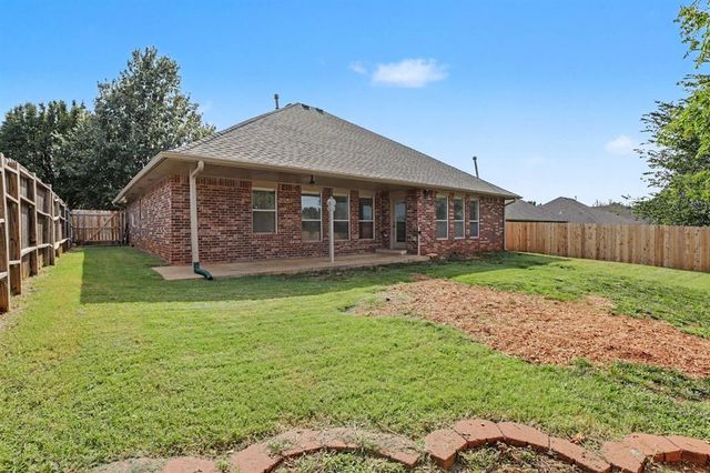 2008 N Branden Lane, Edmond, OK 73003