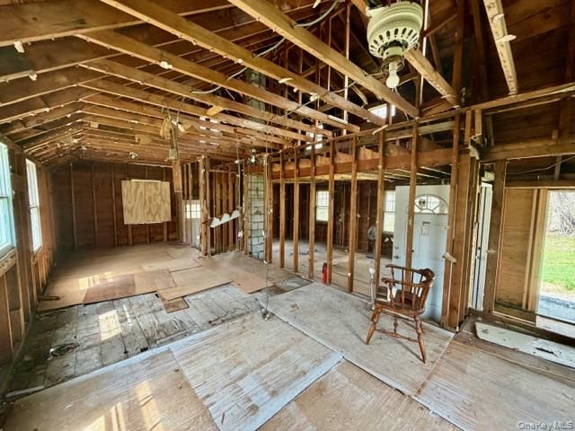 1075 Spillway Road, Shrub Oak, NY 10598