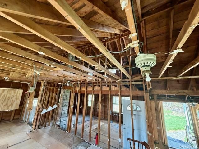 1075 Spillway Road, Shrub Oak, NY 10598