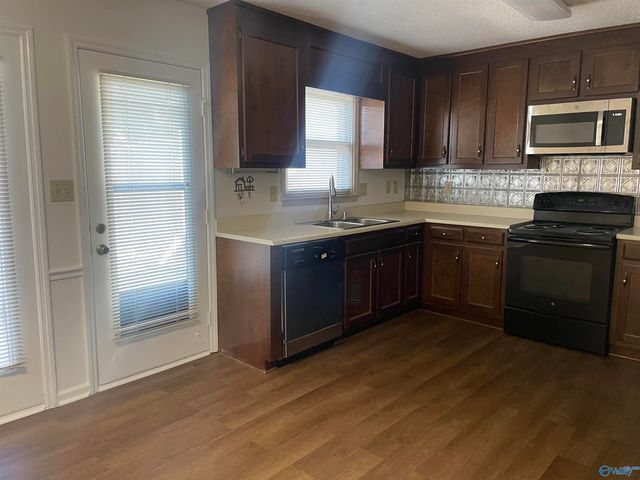 6613 Steeplechase Drive, Huntsville, AL 35806