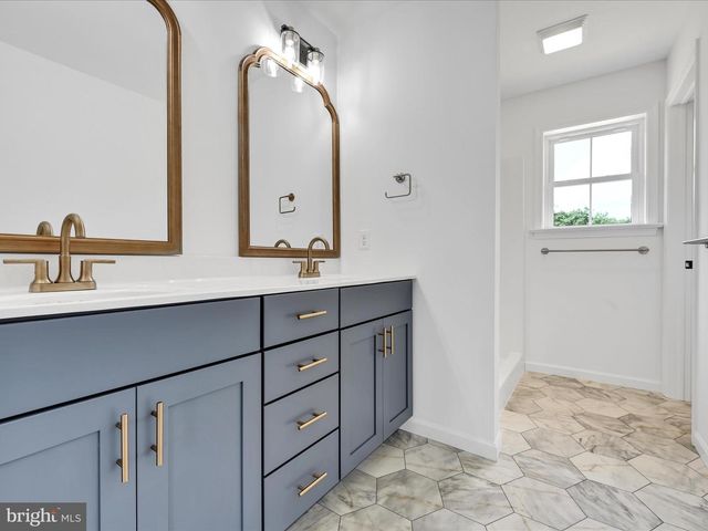 7 LANTERN CT, Carlisle, PA 17013