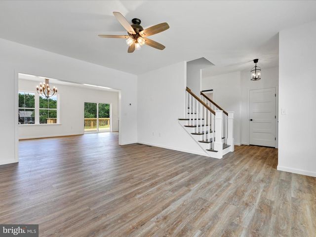 7 LANTERN CT, Carlisle, PA 17013