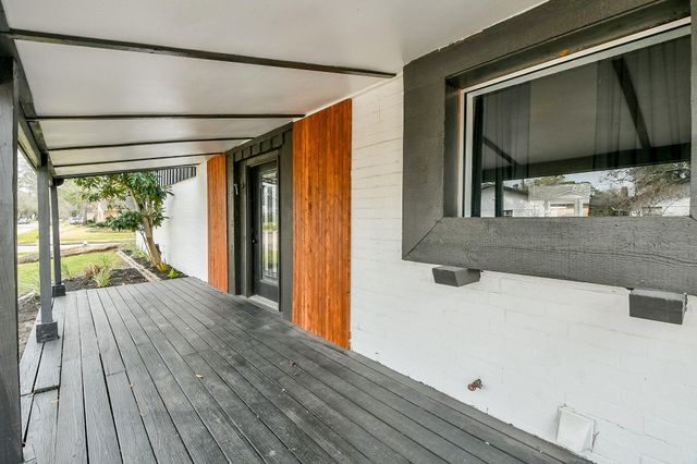 6002 Greenmont Drive, Houston, TX 77092