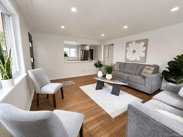 8620 W 52nd Avenue, Arvada, CO 80002