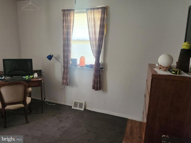 168 ANN LN, Warminster, PA 18974
