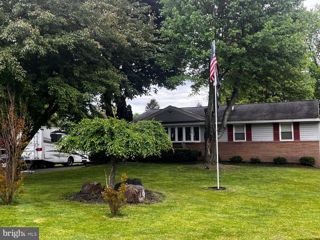 168 ANN LN, Warminster, PA 18974