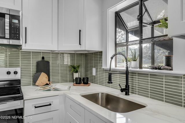 1297 PLYMOUTH Place, Jacksonville, FL 32205