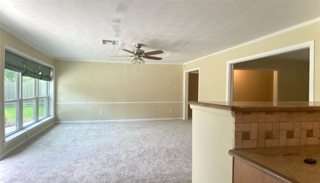 5114 Stillbrooke Dr, Houston, TX 77035