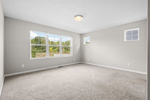 1726 Tarnow Street, Howell, MI 48855