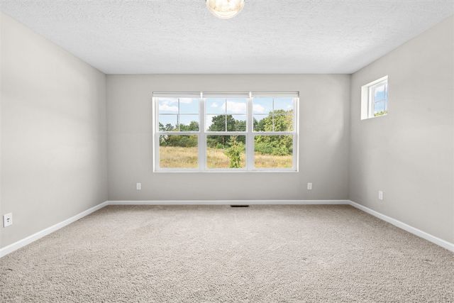 1726 Tarnow Street, Howell, MI 48855
