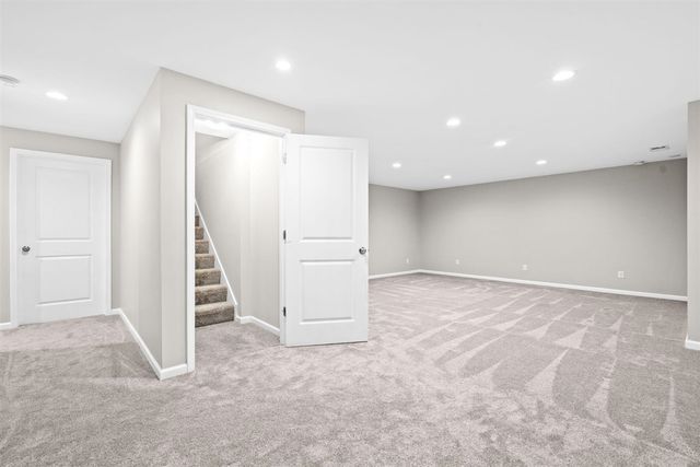 1726 Tarnow Street, Howell, MI 48855