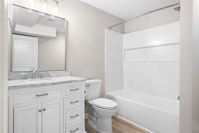 1726 Tarnow Street, Howell, MI 48855