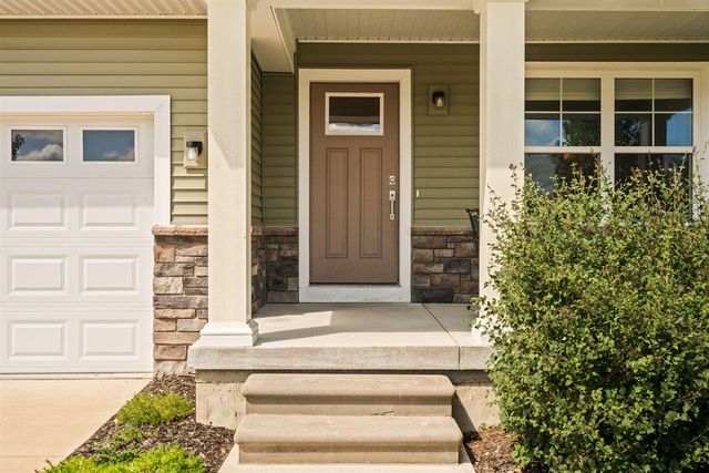 1726 Tarnow Street, Howell, MI 48855