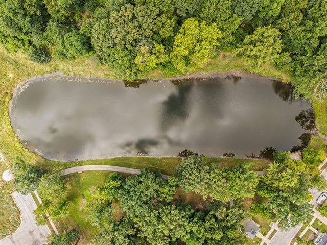1726 Tarnow Street, Howell, MI 48855