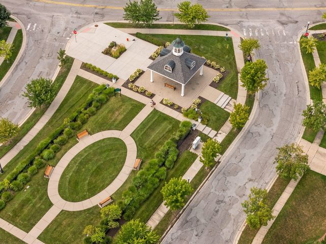1726 Tarnow Street, Howell, MI 48855