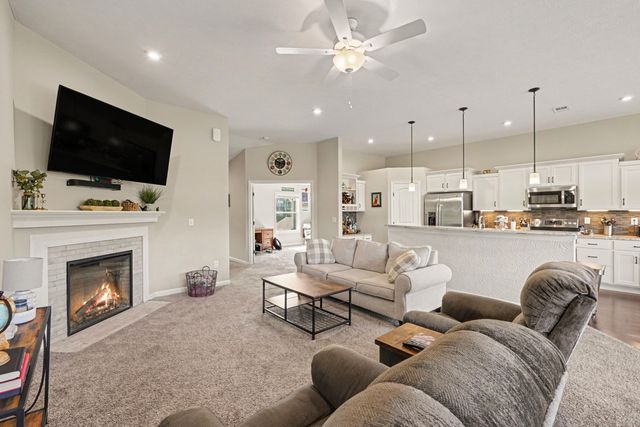 7577 Devonshire Drive, Alexandria, KY 41001