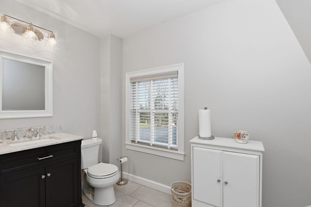 16 Norfolk St., Lakeville, MA 02347