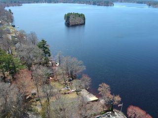 16 Norfolk St., Lakeville, MA 02347