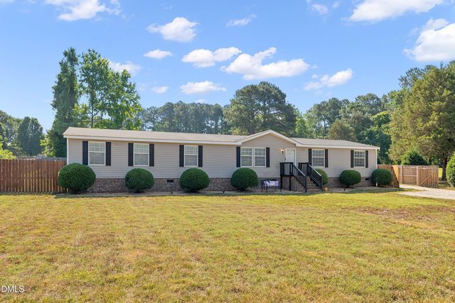 7232 Campsite Drive, Wendell, NC 27591