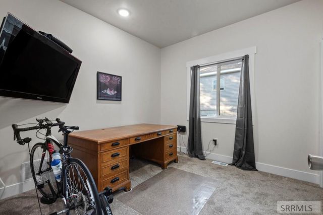 1134 Bingham Avenue, Idaho Falls, ID 83402