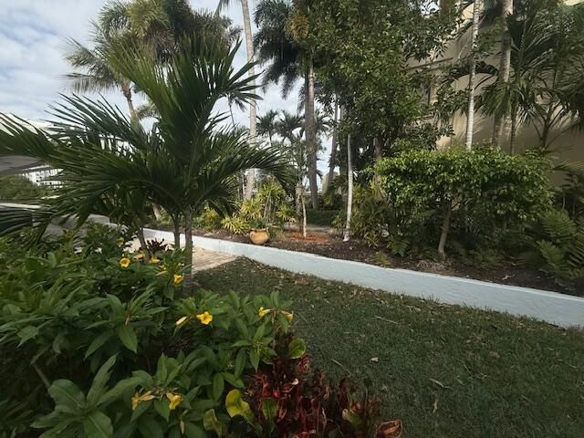 5520 N Ocean Boulevard 111, Ocean Ridge, FL 33435