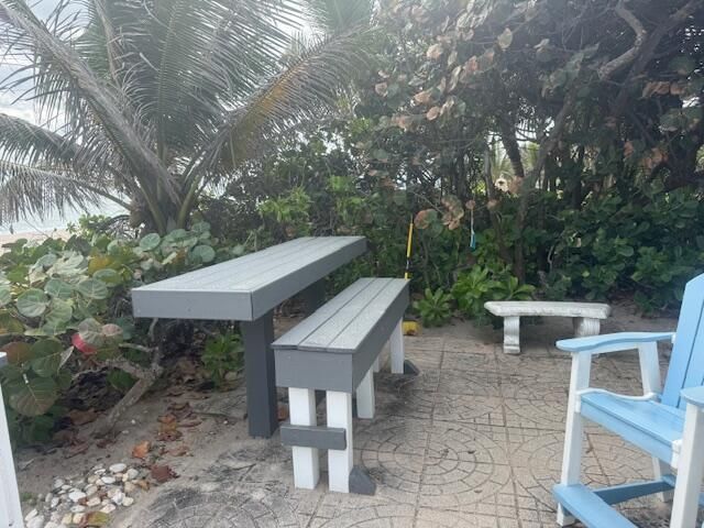 5520 N Ocean Boulevard 111, Ocean Ridge, FL 33435