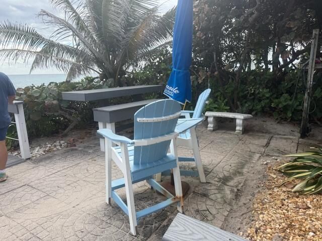 5520 N Ocean Boulevard 111, Ocean Ridge, FL 33435
