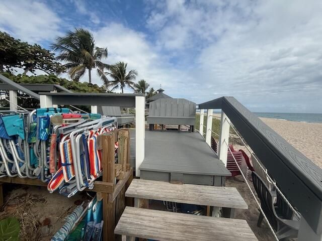 5520 N Ocean Boulevard 111, Ocean Ridge, FL 33435