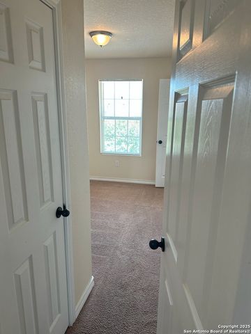 16802 Showdown Path Unit 3, Selma, TX 78154
