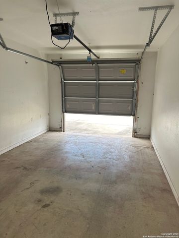 16802 Showdown Path Unit 3, Selma, TX 78154