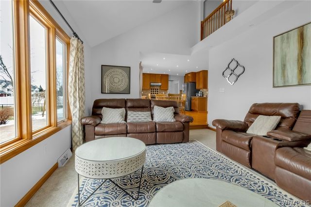 111 Autumn Creek Court, Amherst, NY 14051