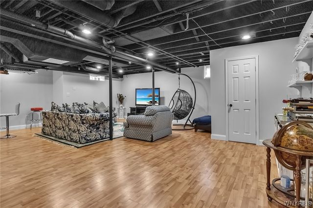 111 Autumn Creek Court, Amherst, NY 14051